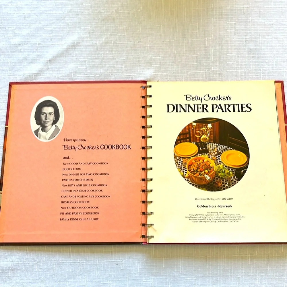 VINTAGE BETTY CROCKER COOKBOOK